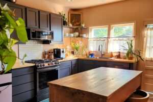 k2FEdit2F2023 08 tips for downsizing kitchen2Ftips for downsizing kitchen 13