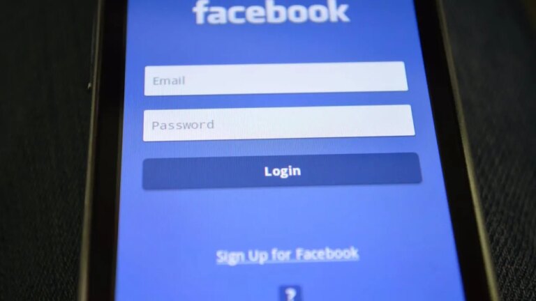 1 lost access heres how to reclaim your facebook account black tablet with facebook login